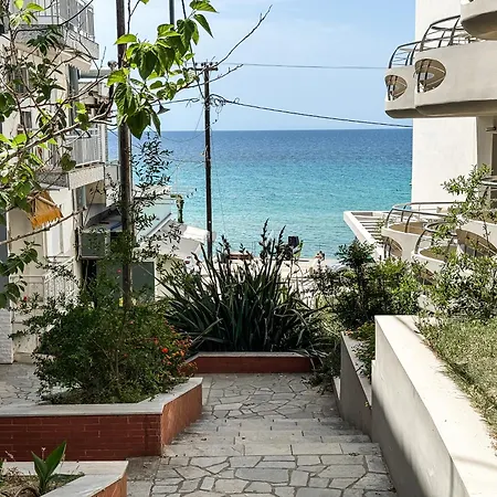 Seaside Luxury Apartment Nea Kallikrateia Exterior photo